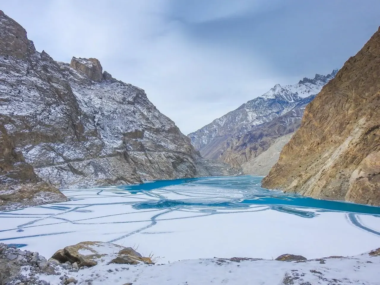 5 Days Trip to Hunza, Naltar Valley & Khunjrab Pass photo