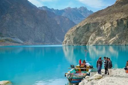 5 Days Trip to Hunza, Naltar Valley & Khunjrab Pass